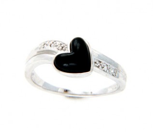 Onyx Silver Heart Crossover Ring