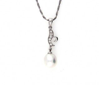 18K White Gold South Sea Pearl 0.12ct Diamonds Pendant