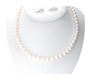 7-8mm Round White Pearl 16 Inch Necklace