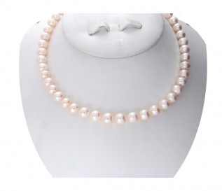 8-9mm Round White Pearl18 Inch Necklace