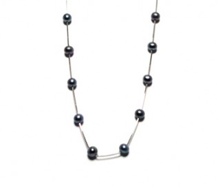 Black Pearl Necklace In Silver