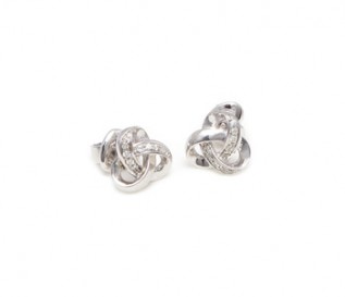 9k White Gold 0.22ct Diamond Love Knot Earrings