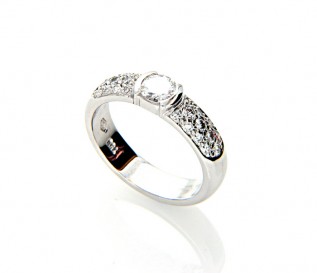 18k White Gold 1.20ct Diamond Engagement Ring