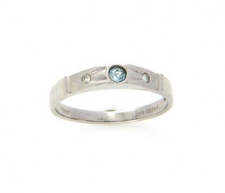 9ct White Gold Blue Topaz Ring with 0.03ct Diamonds