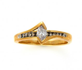 18k Yellow Gold 0.49ct Marquis Diamond Engagement Ring