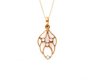 18k Yellow Gold 0.11ct Diamond Leaf Pendant